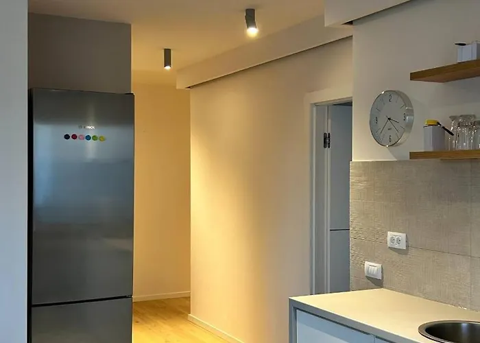 The Comfy Nest - Parking, King Size Bed, Smart Tv Апартаменты Клуж-Напока