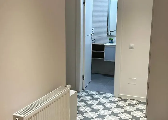 Апартаменты The Comfy Nest - Parking, King Size Bed, Smart Tv *